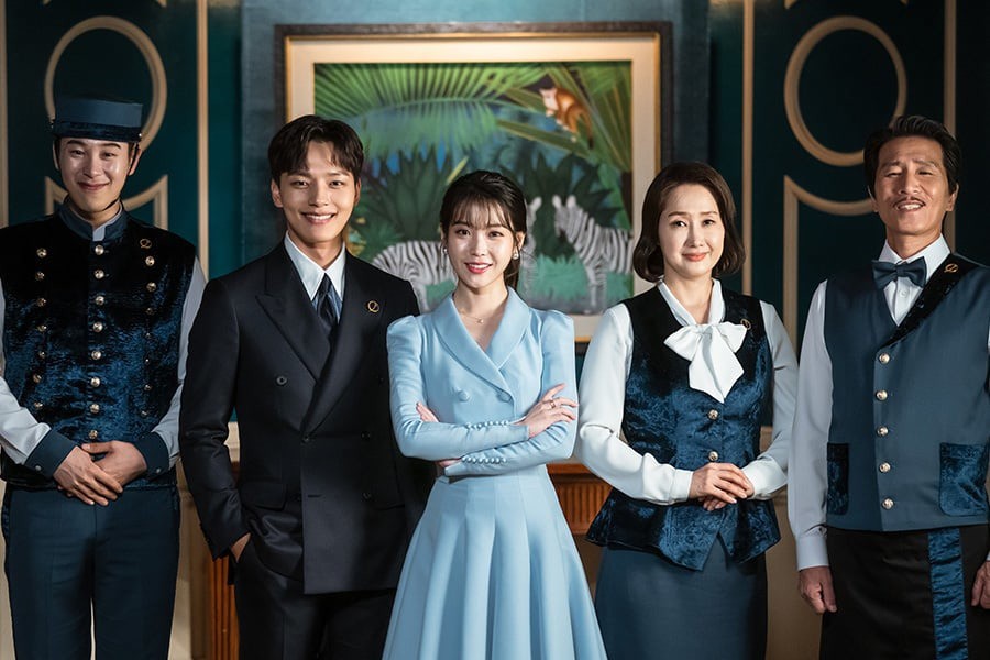 Hotel Del Luna